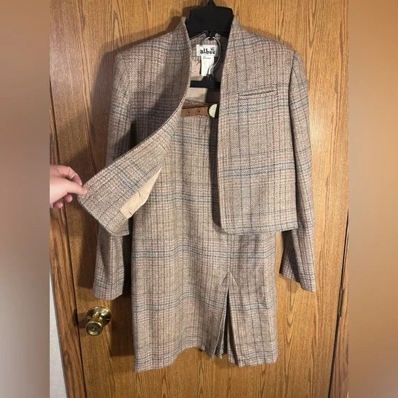 Silk & Wool Blend Check Tweed Albee 2 Piece 70’s Women’s Suit - Picture 2 of 9